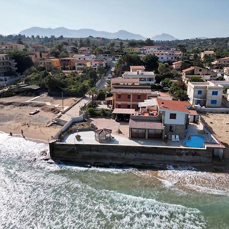 Вилла Casa Vacanza Barbera - In Riva Al Mare Траппето Экстерьер фото