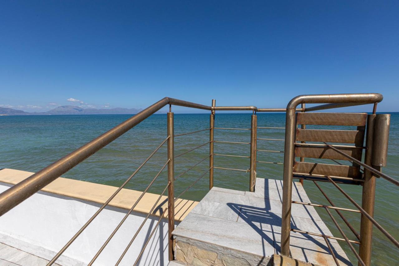 Вилла Casa Vacanza Barbera - In Riva Al Mare Траппето Экстерьер фото