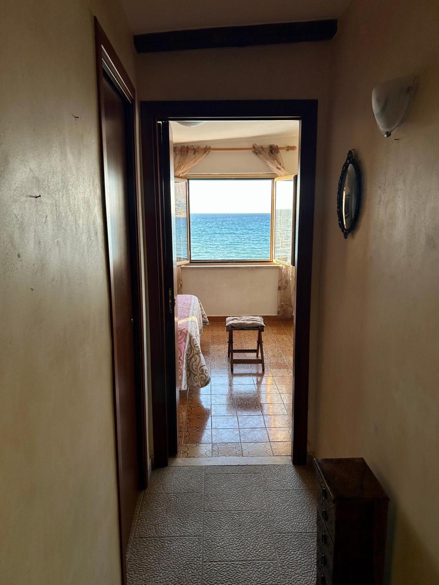 Вилла Casa Vacanza Barbera - In Riva Al Mare Траппето Экстерьер фото