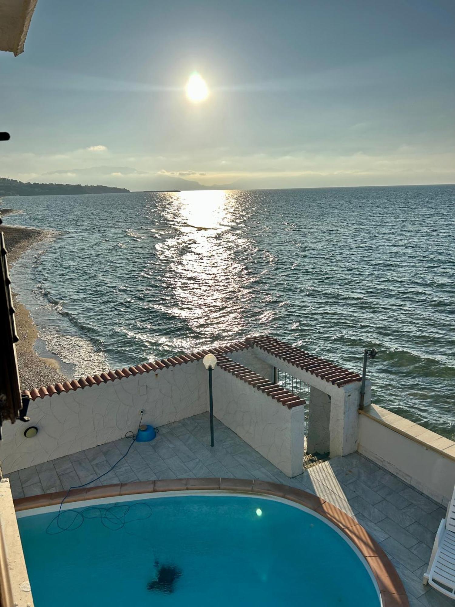 Вилла Casa Vacanza Barbera - In Riva Al Mare Траппето Экстерьер фото