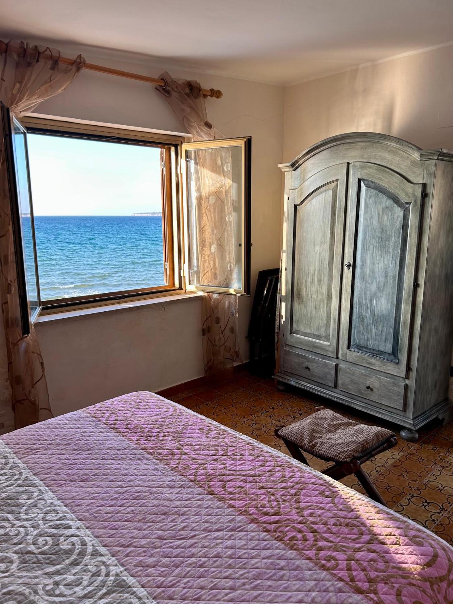 Вилла Casa Vacanza Barbera - In Riva Al Mare Траппето Экстерьер фото