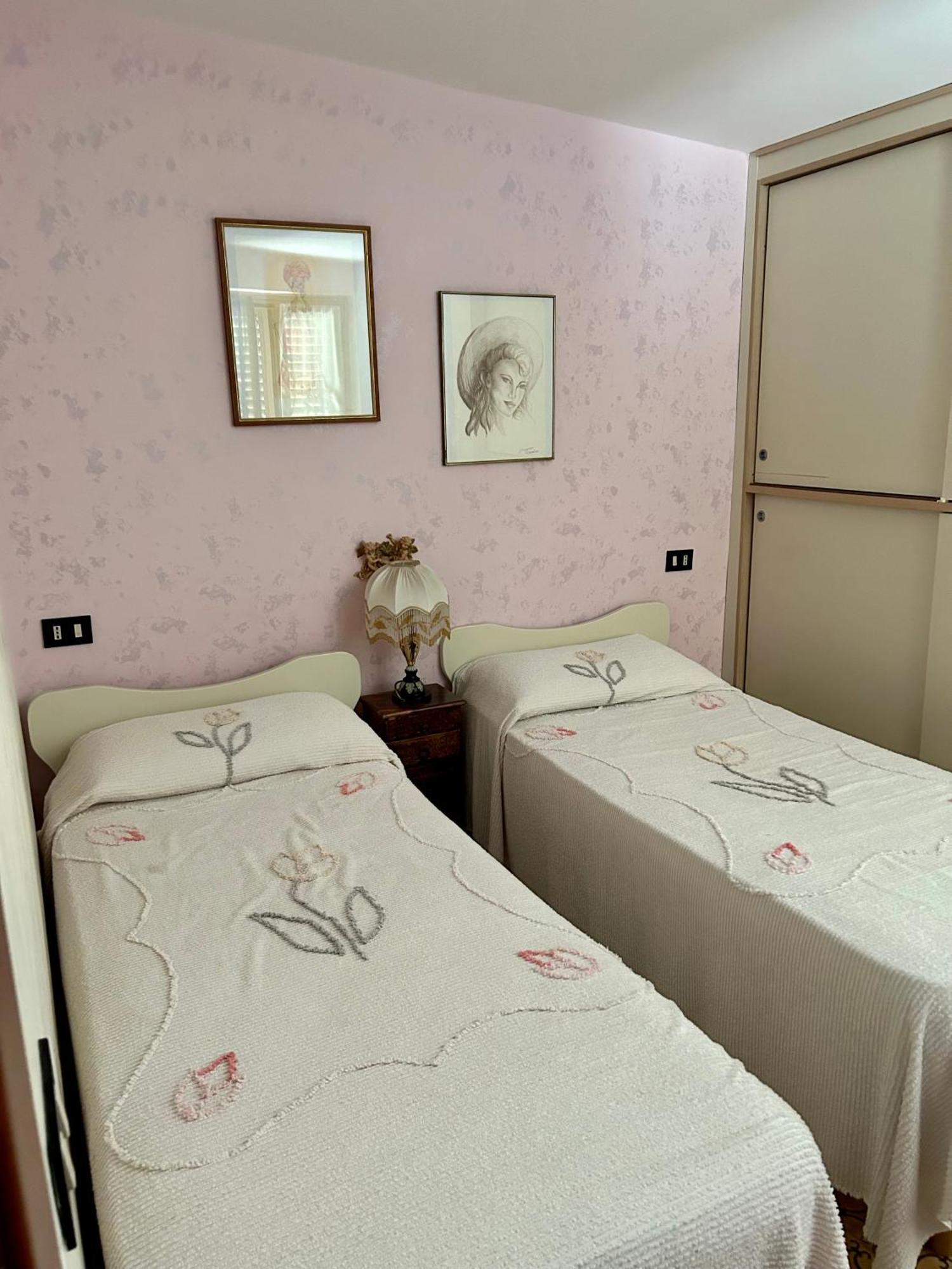 Вилла Casa Vacanza Barbera - In Riva Al Mare Траппето Экстерьер фото