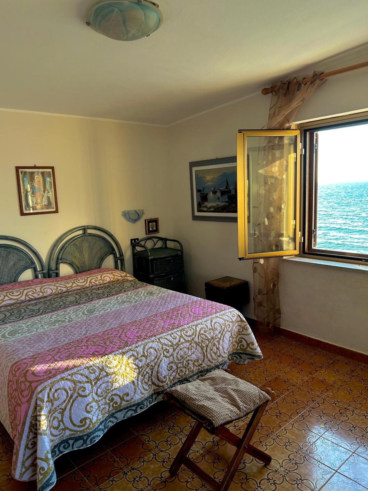 Вилла Casa Vacanza Barbera - In Riva Al Mare Траппето Экстерьер фото